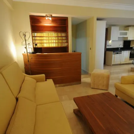 Gold City 2b2b Penthouse Main Building With Free Aqua Park Alanya