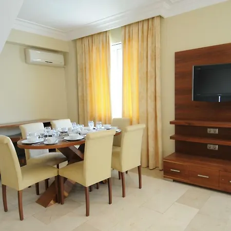 Gold City 2b2b Penthouse Main Building With Free Aqua Park *